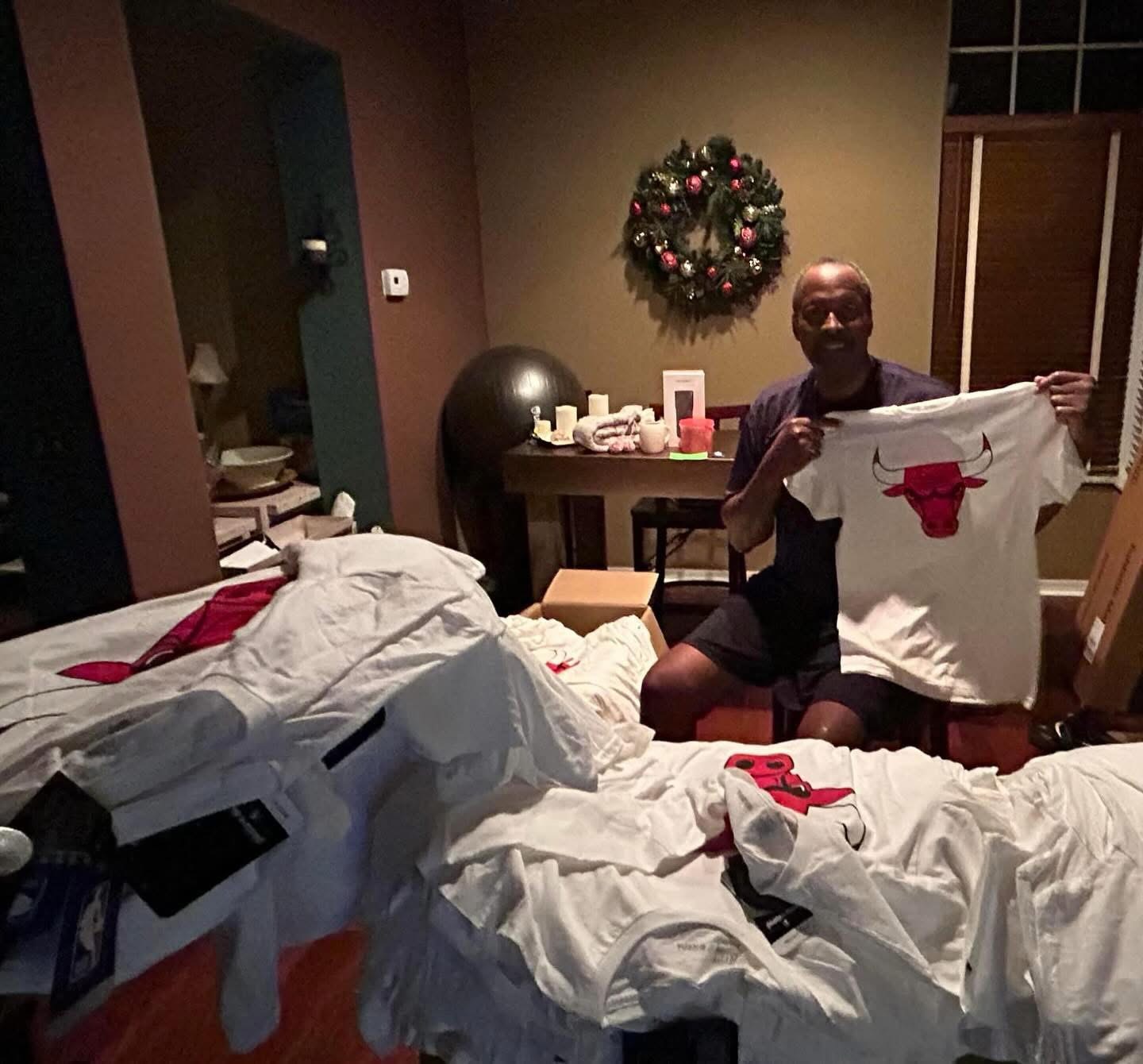 2024- CHICAGO BULLS DONS